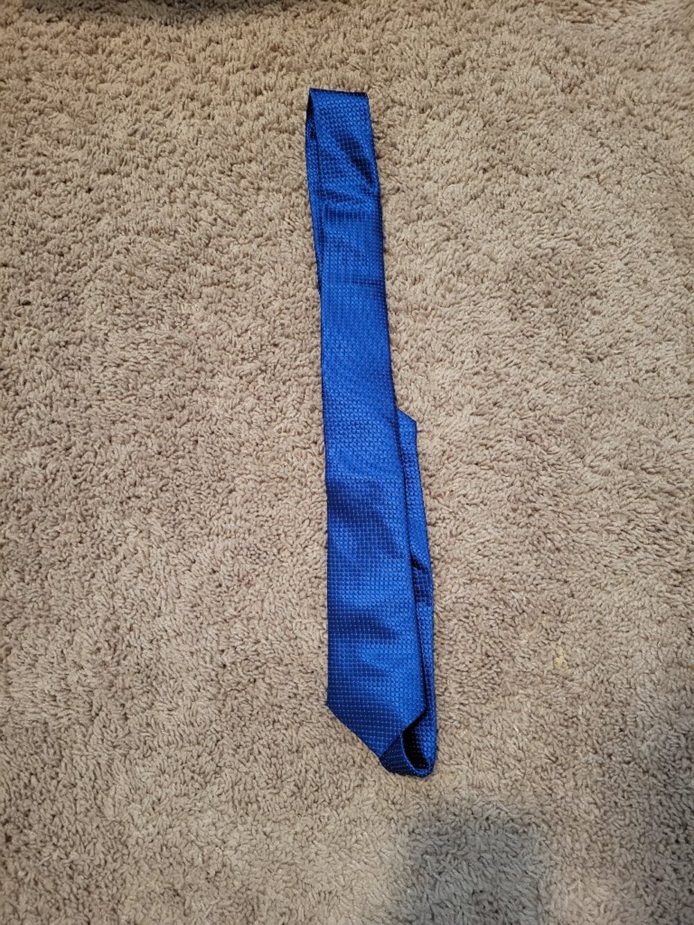 BLUE TIE